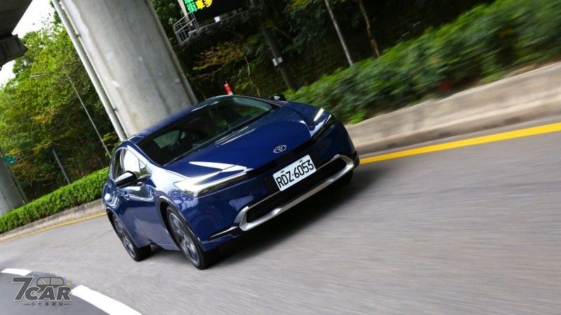 以 360 點高分奪冠！　Toyota Prius 榮獲 JCOTY 日本年度風雲車大賞殊榮