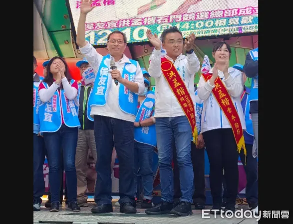 ▲東港安醫院名譽院長蘇清泉10日中午到新北市三芝石門幫洪孟楷立委候選人助講             。（圖／蘇清泉服務團隊提供）