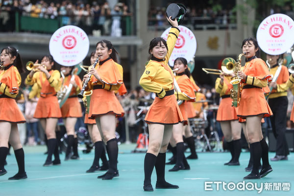 ▲北一女120周年校慶，京都橘高校吹奏部交流演出。（圖／記者林敬旻攝）