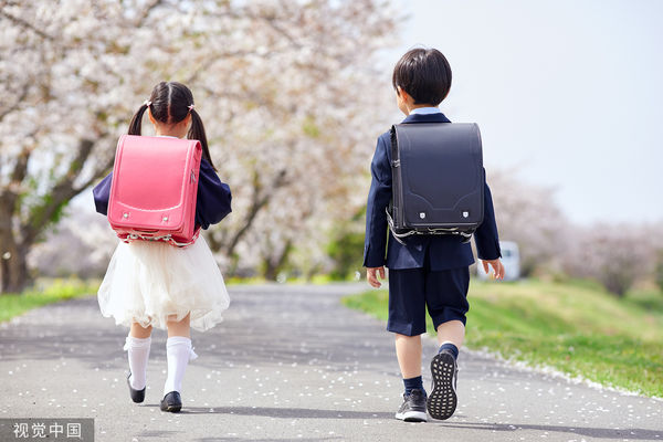 ▲▼日本小學生，兄妹，姐弟，子女。（圖／CFP）