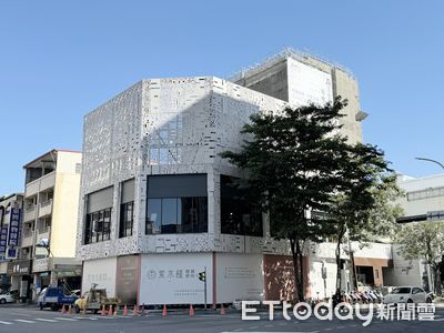 紫木槿台中公益店原址由中央韓鍋酒舍進駐