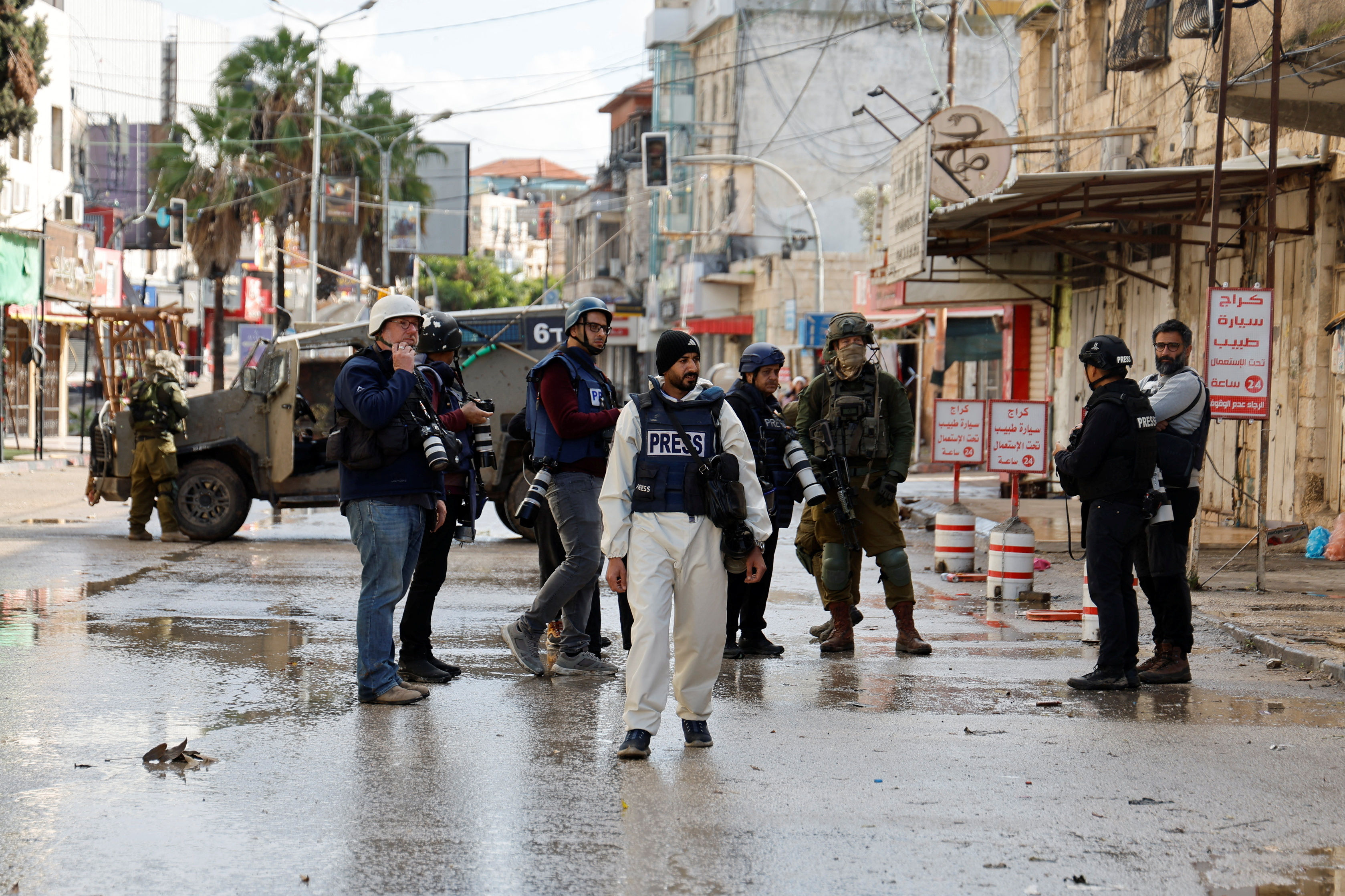 ▲▼以色列在約旦河西岸城市哲寧（Jenin）的軍事活動壓迫，讓當地人愈發憤怒。（圖／路透）