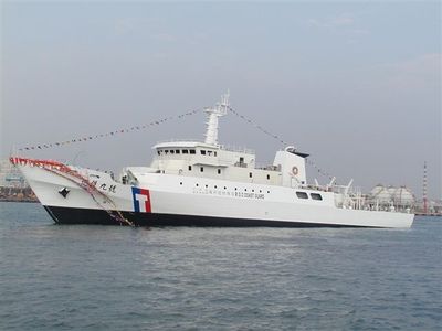 海巡署「巡護9號」澎湖外海撞貨輪！　船首破洞...駛回高雄港維修