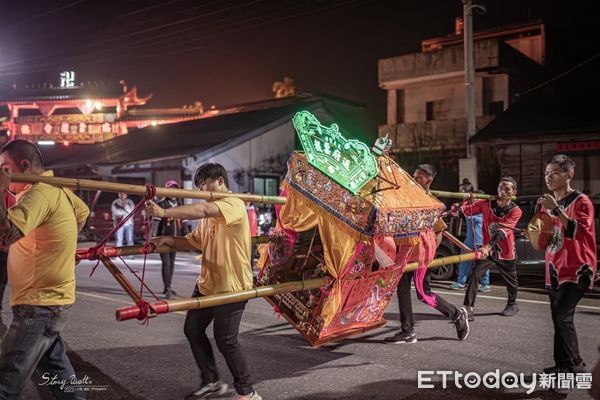 ▲台南正統鹿耳門聖母廟的「路跑媽祖」在16日上午11時返抵台南土城，場面壯觀、令人讚嘆。（圖／記者林東良翻攝，下同）