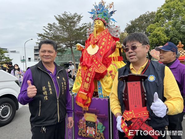 ▲▼廖慶富出席彰化田中干德宫（田中媽）参香。（圖／記者陳煥丞攝）