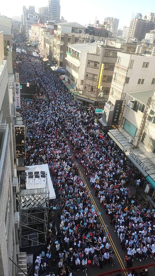 柯文哲台南造勢狂轟賴清德　黃國昌曝光現場空拍圖 | ETtoday政治新聞 | ETtoday新聞雲