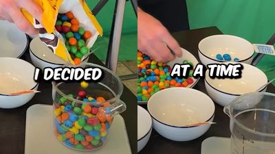 男子「M&M's巧克力」分顏色手抓超快　1分14秒破世界紀錄