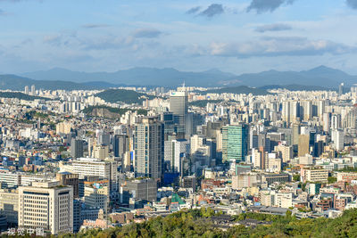 南韓房價飆漲　李在明政府祭最嚴格房貸規範！只能貸2億韓元