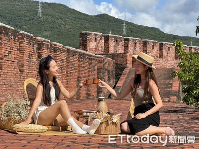 夏日包包「必備3神物」抗悶又防髒 網推爆:出遊超救命