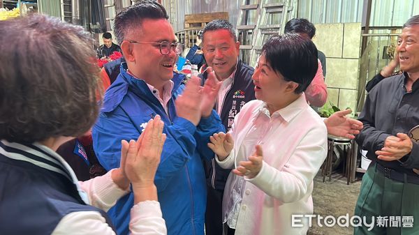 ▲▼盧秀燕,黃健豪。（圖／記者許權毅攝）