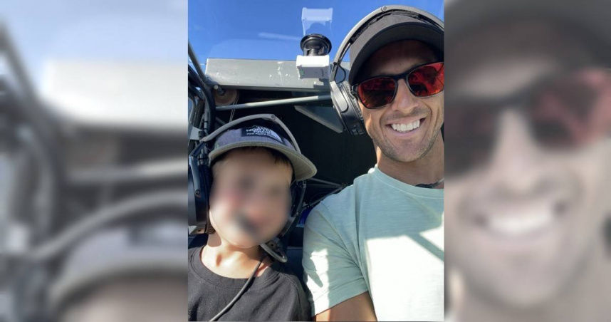駕駛小飛機「撞擊電線」墜機民宅身亡　澳洲父子起飛前「親密合照」竟成遺照