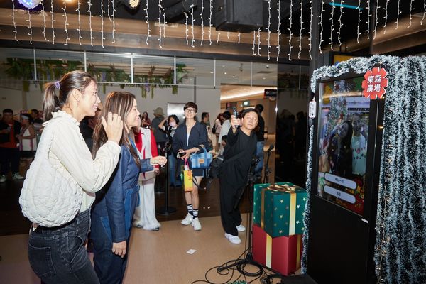 台北車站東森廣場聖誕裝置（圖／東森購物提供）