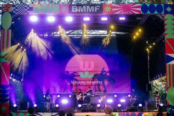 ▲▼ 溫蒂漫步於泰國最大音樂祭「大山音樂節」演出、展現跨國吸粉魅力。（圖／KKLIVE提供）