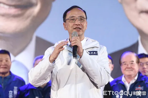 ▲國民黨主席朱立倫出席全國體育界侯康後援會萬人力挺造勢晚會。（圖／記者林敬旻攝）