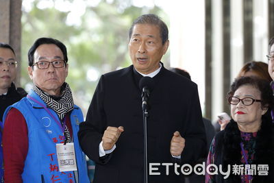 白狼爆「共軍打來廟門打開」!南鯤鯓、鹿耳門打臉:根本沒談過