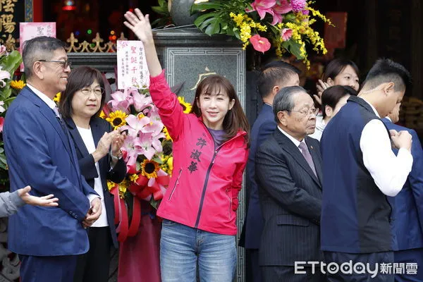 ▲▼左起：民進黨台北市議員許淑華、總統府資政顏志發。（圖／記者湯興漢攝）