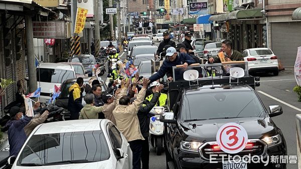 ▲▼  侯友宜回防嘉義車掃 。（圖／記者崔至雲攝）