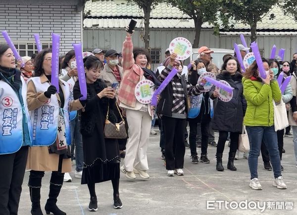 ▲▼ 前民進黨省諮議員黃文峯力挺侯友宜。（圖／記者崔至雲攝）