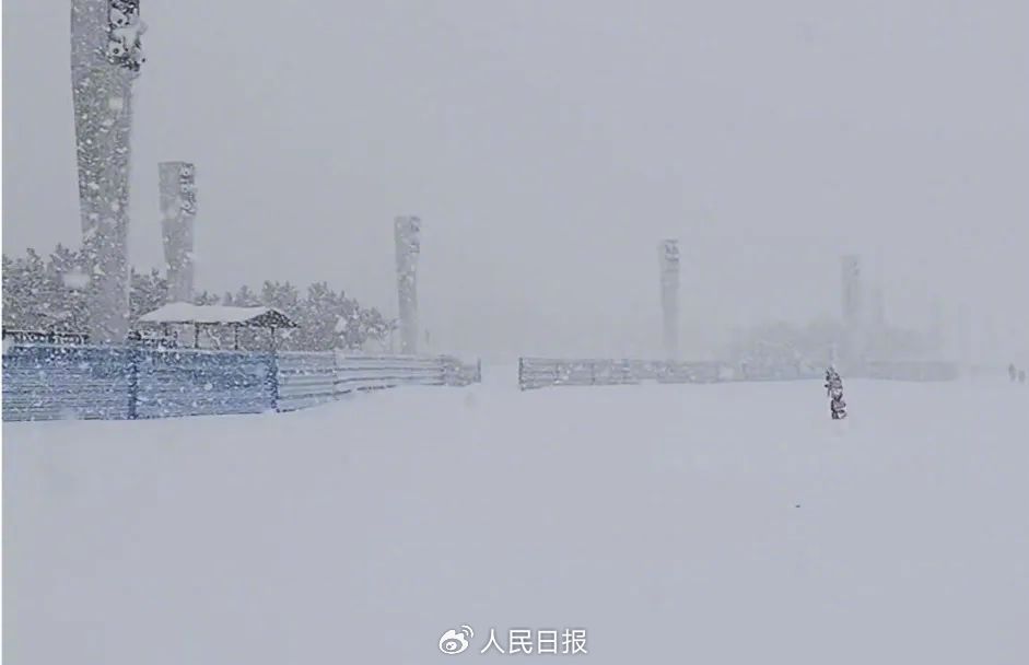 ▲▼山東暴雪,威海暴雪,寒流,寒潮,大陸寒潮。（圖／翻攝自微博）