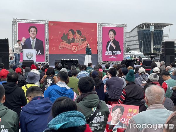 ▲▼唱土地的歌，拚咱的希望 台中場 賴清德 鄭家純。（圖／記者呂晏慈攝）