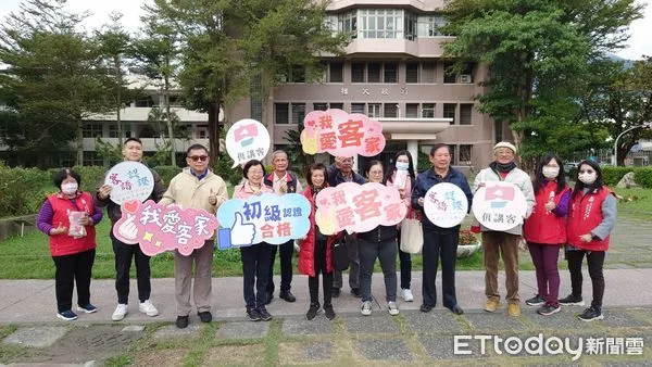 ▲▼今年客語能力基礎級暨初級多梯次認證23日在花蓮縣花農考場登場。（圖／花蓮縣政府提供，下同）