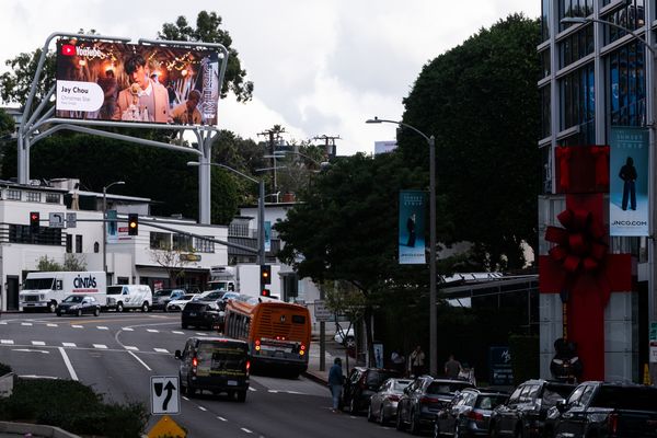 ▲▼周杰倫新歌MV登上在紐約及洛杉磯的巨型戶外螢幕。（圖／杰威爾提供）