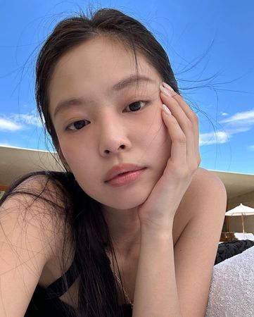 ▲Jennie成為BLACKPINK之中第一個自立門戶的成員。（圖／翻攝自Instagram／jennierubyjane）