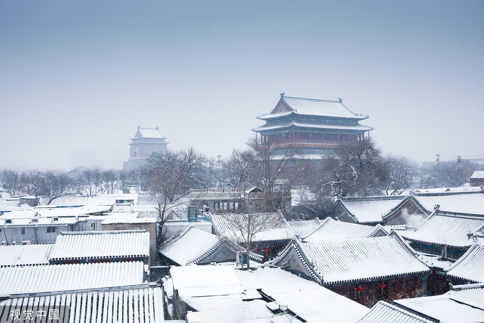 ▲▼中國北京鐘樓、鼓樓被皚皚白雪覆蓋。（圖／CFP）
