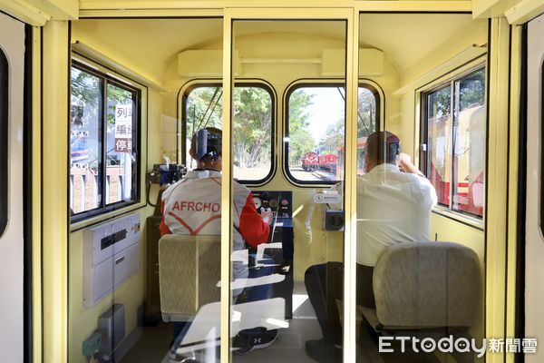 ▲▼林鐵及文資處)今(25)日歡慶林鐵通車111年週年，同步喜迎北門車站整修啟用，以及改裝車輛「栩悅號」發表。 。（圖／記者翁伊森攝）