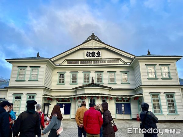 ▲▼秋田百年劇場「康樂館」、竿燈博物館。（圖／記者周姈姈攝）