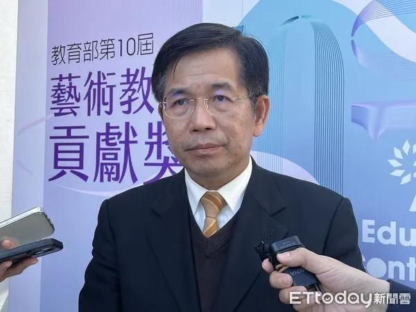 ▲▼對於新北國中生遭割頸，教長潘文忠說心痛又遺憾，請新北市提供目睹學生更多諮商協助。（圖／記者許敏溶攝）