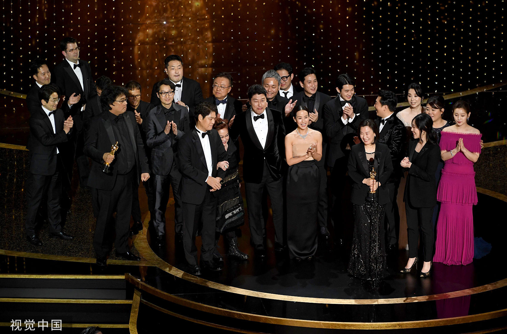 ▲▼2019年上映的南韓電影《寄生上流》2020年獲得第92屆奧斯卡金像獎最佳影片、最佳導演、最佳原創劇本和最佳國際長片4項大獎。圖為頒獎典禮現場。（圖／CFP）