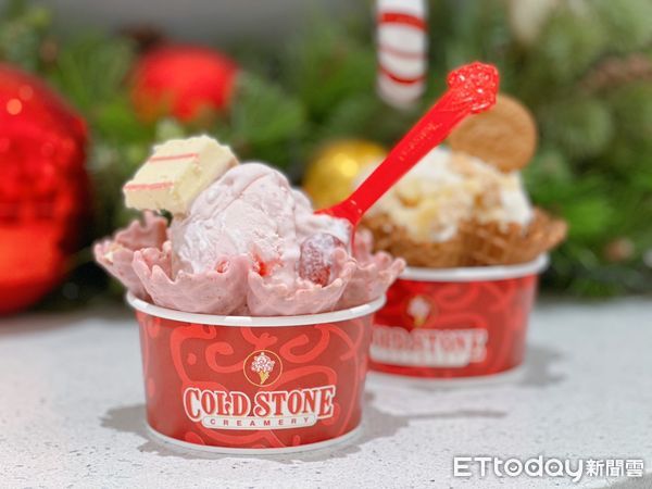 ▲▼COLD STONE新品濃草莓冰淇淋「濃情美莓」、強勢回歸蘋果冰「蘋果脆脆。（圖／記者蕭筠攝）