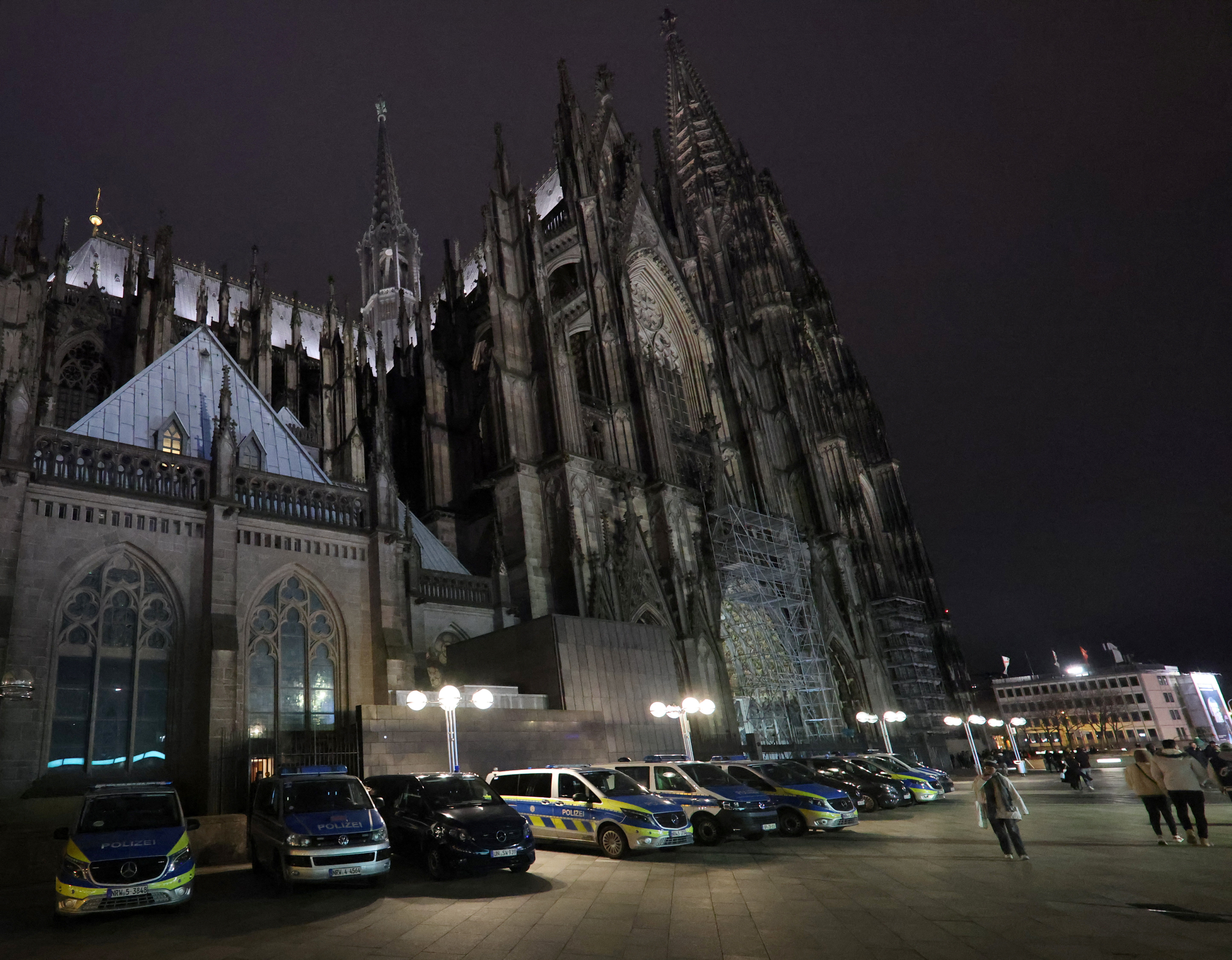 ▲▼ 德國逮捕3名涉嫌攻擊科隆大教堂（Cologne Cathedral）的人。（圖／路透）