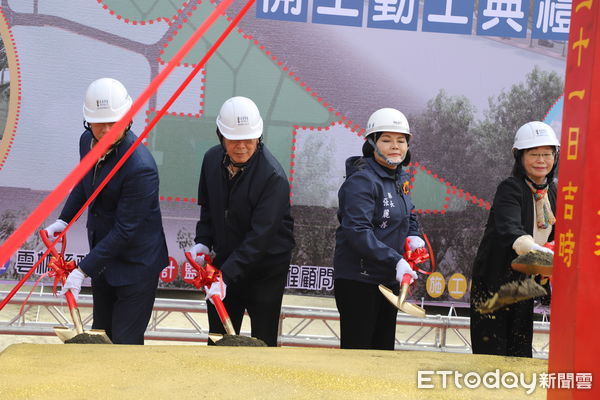 ▲雲林縣政府於今日上午舉辦「雲林縣斗六市人文公園區段徵收工程」開工動土典禮。（圖／記者蔡佩旻翻攝）