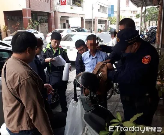 ▲台南市警五分局追回台南玉聖宮磐龍象頭香爐蓋，並緝獲70歲吳姓男子，全案依竊盜罪嫌送辦。（圖／記者林東良翻攝，下同）