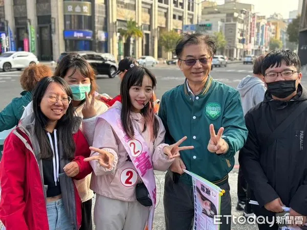 ▲▼高市六選區             。（圖／記者陳宏瑞攝）