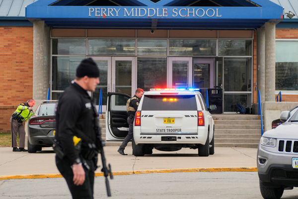 ▲▼美國愛荷華州中學槍擊案造成1死5傷。（圖／路透）