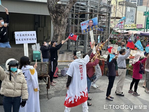 ▲▼柯文哲高雄車掃上午場。（圖／記者袁茵攝）