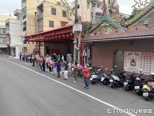 ▲▼▲▼賴清德今天展開環台車掃前接受媒體聯訪。（圖／記者呂晏慈攝）。（圖／記者呂晏慈攝）