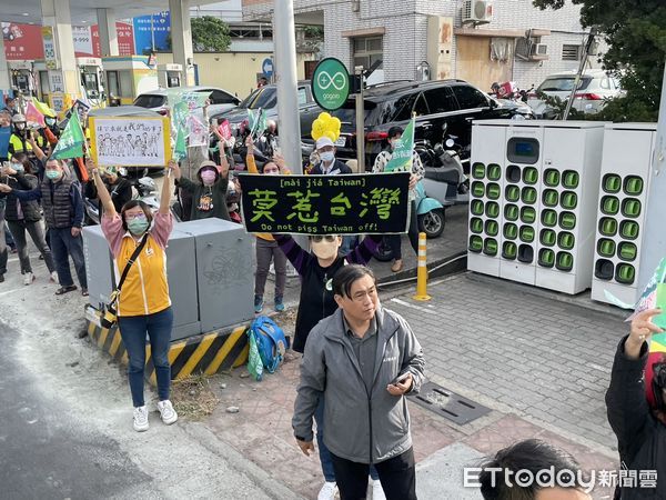 ▲▼賴清德今天前往高雄市、台南市車隊掃街。（圖／記者呂晏慈攝）