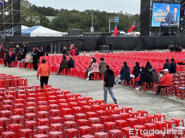 ▲▼決戰中台灣！侯康配首次台中合體　造勢大會擺3萬張椅拚勝選。（圖／記者許權毅攝）