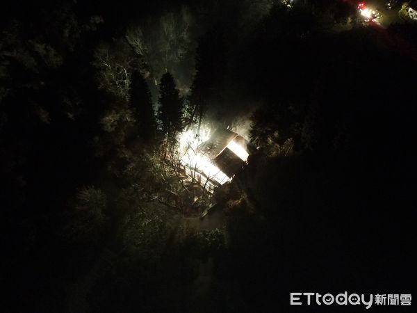 ▲▼     苗栗造橋一間煙火廠火警        。（圖／記者蔡文淵翻攝）