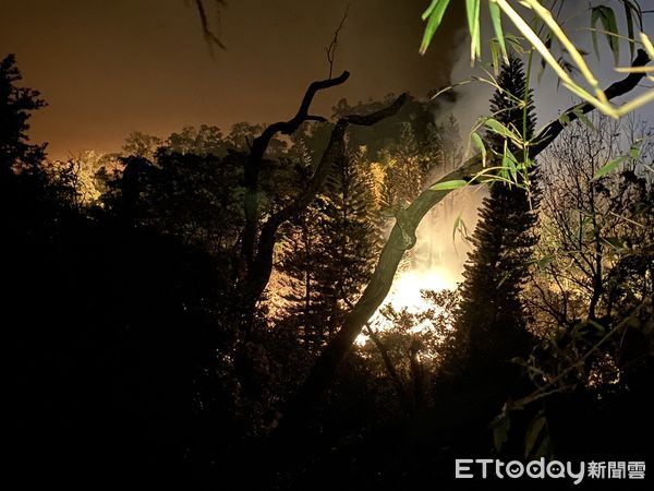 ▲▼     苗栗造橋一間煙火廠火警        。（圖／記者蔡文淵翻攝）