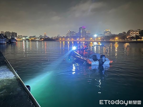 ▲海巡單位計動員4犬2架次8艇次20車6機132人，於重點時段實施聯合威力掃蕩，展現查緝決心堅守國境安全。（圖／記者林東良翻攝，下同）