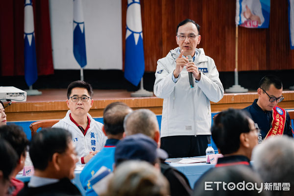 ▲中國國民黨10日於台南召開行動勝利中常會，黨主席朱立倫懇請大家同心力挺「侯康配」與國民黨提名立委候選人，一起翻轉台南，為台灣百姓謀幸福。（圖／記者林東良翻攝，下同）