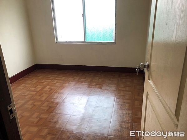 ▲▼28坪房每月房租3500元！高雄勞工住宅限量招租　申請資格出爐。（圖／記者賴文萱翻攝）