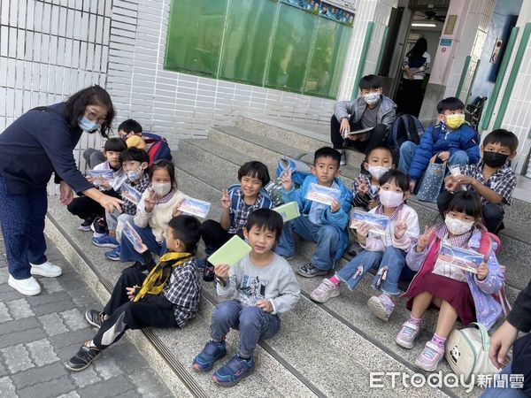 ▲東港警到校強化學生法治觀念              。（圖／記者陳崑福翻攝）