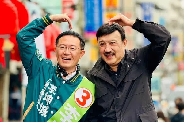 ▲▼余天助陣李坤城車掃「對三重選情有信心」　蔡明堂集KMT女力相挺。（圖／翻攝李坤城臉書）