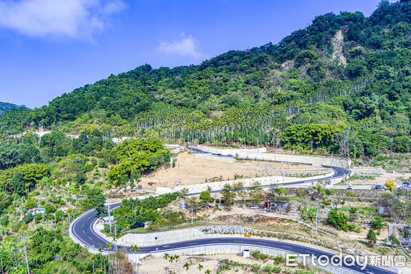 ▲中寮環鄉公路通車。（圖／南投縣政府提供）